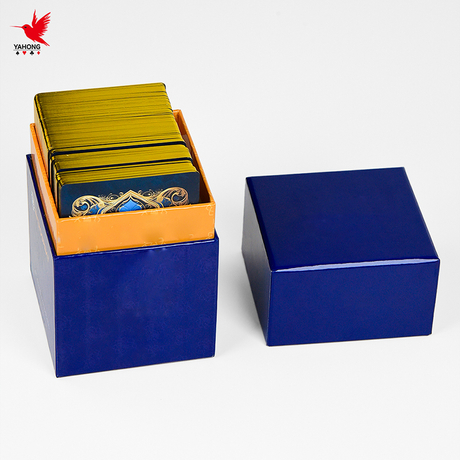 Cartes à jouer de jeu de Tarot Oracle à bord doré, imprimées sur mesure, cartes de Tarot en plastique personnalisées avec Logo personnalisé